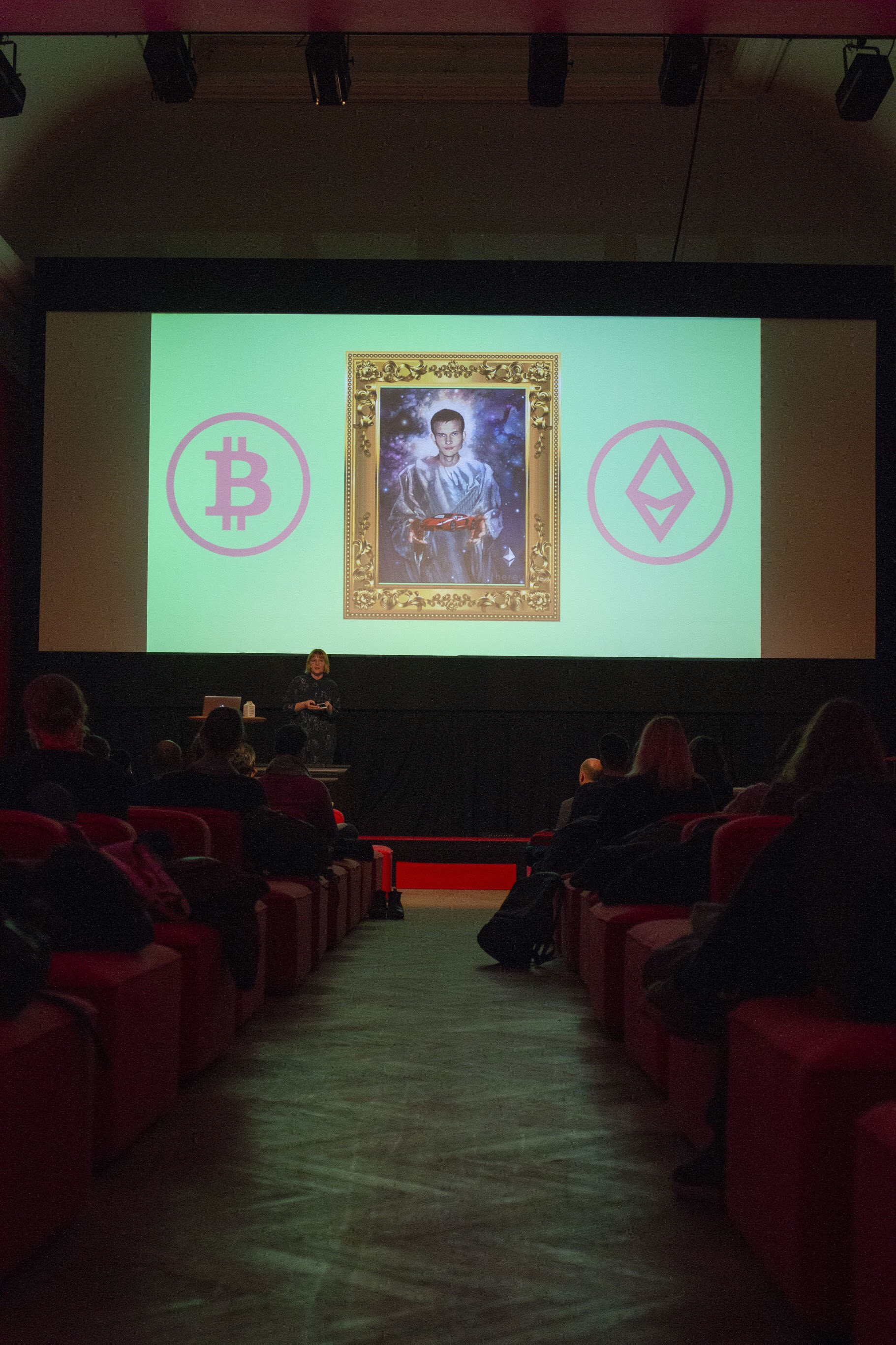 Marlene Ronstedt at “How the Utopian Vision of Web 3.0 Clashes with Reality”